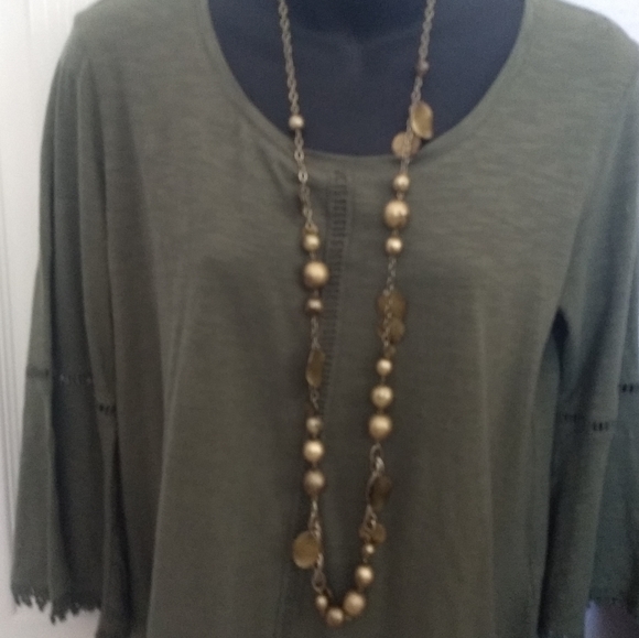 Antique Look Gold Tone Ball/Disc Necklace - Picture 2 of 6